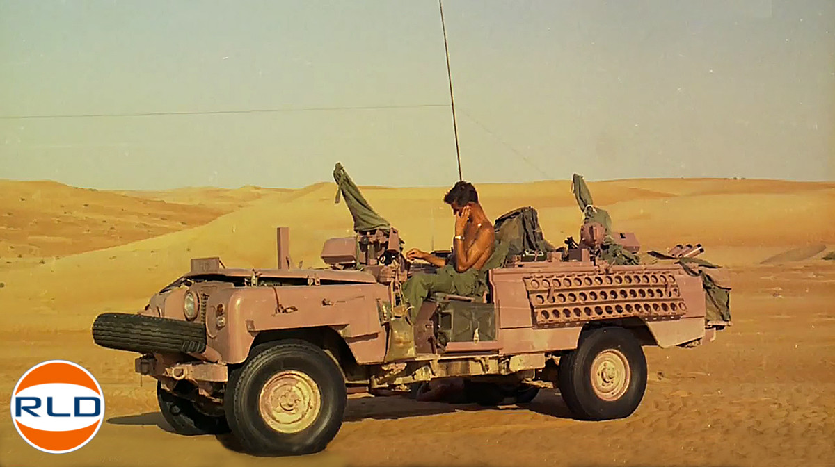 Land Rover Série 2A 109 SAS Pink Panther